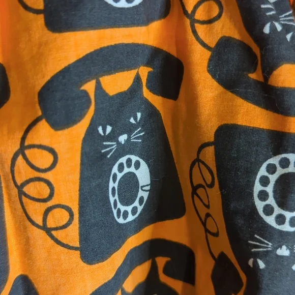 Blue platypus skirt small - Picture 2 of 8